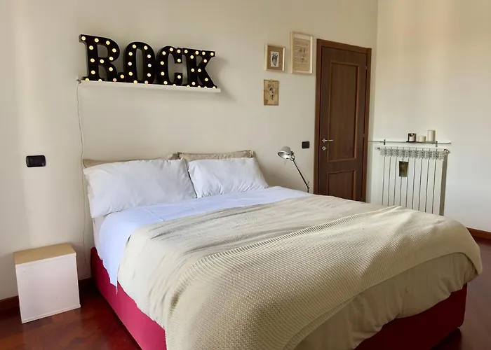 Interno 4 In - Aventino E Circo Massimo * Rom